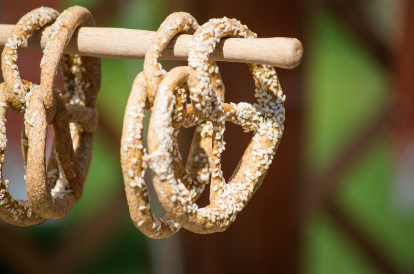 Foto Cincin makanan merapatkan
 perhiasan