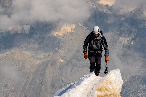 Mountain snow winter hiking Photo