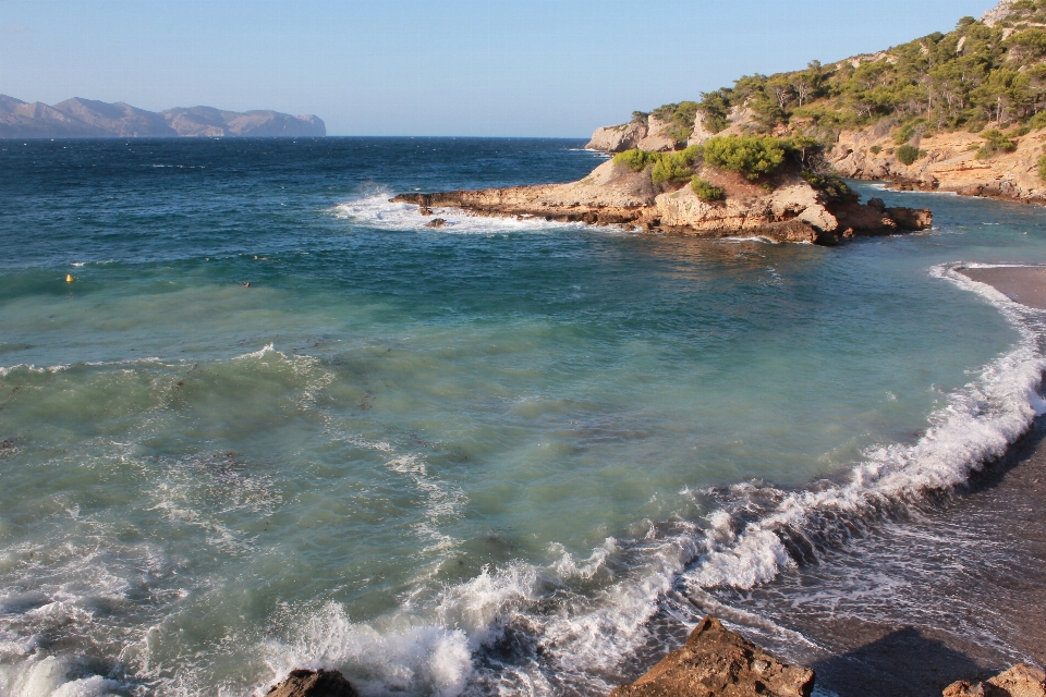 Plaża morze wybrzeże rock