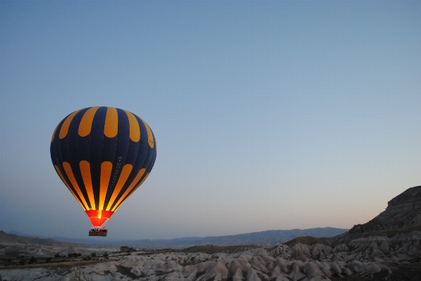 Sky hill balloon hot air Photo