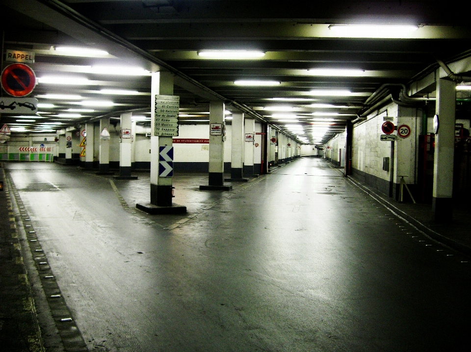 Extérieur lumière rue perspective