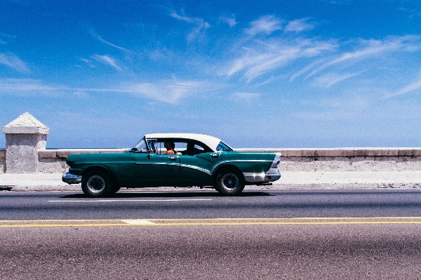 Foto Langit jalan mobil raya