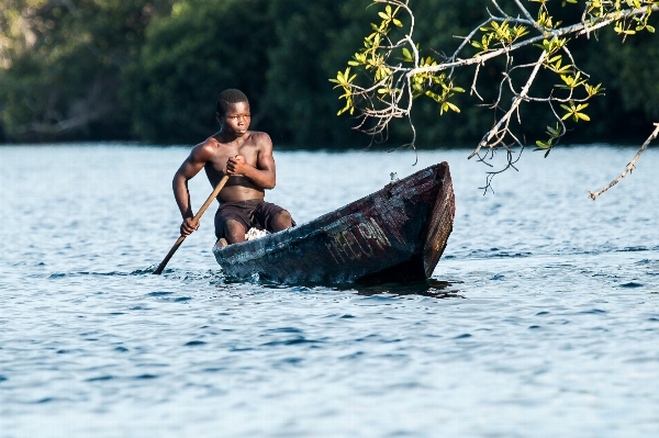 Foto Mar água barco canoa