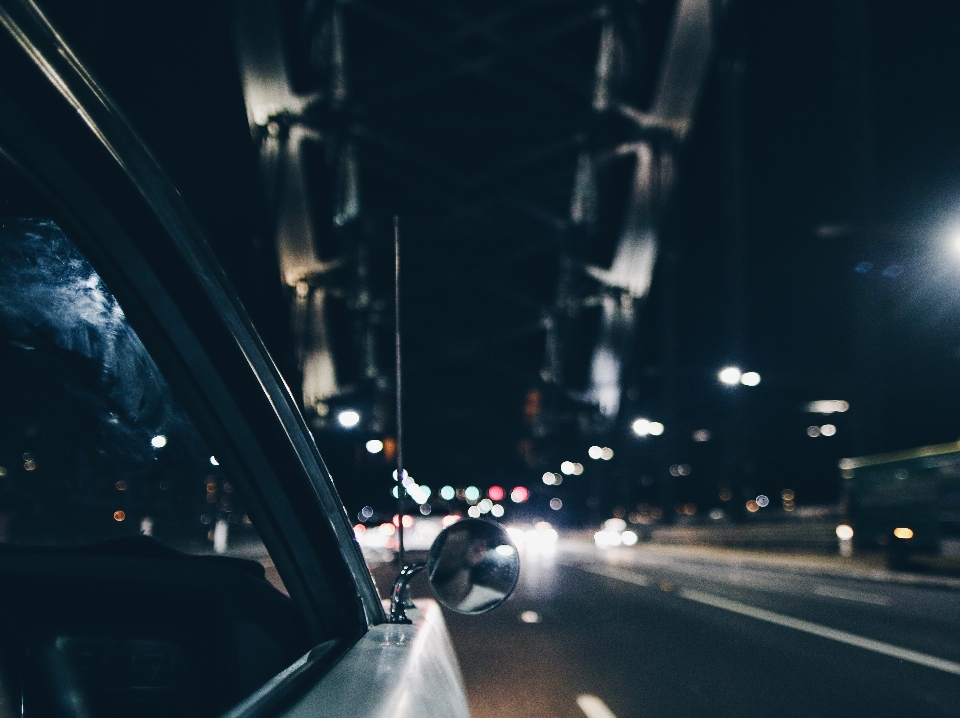 Luz camino puente auto