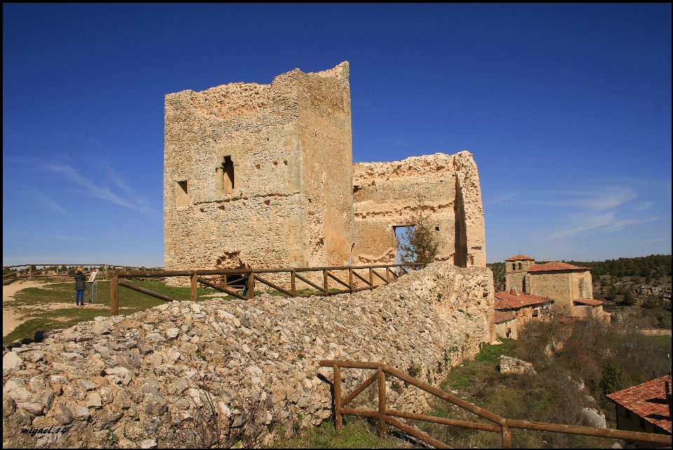 Rock bâtiment mur monument