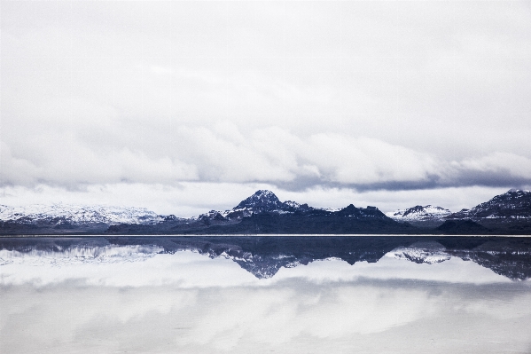 Landscape sea horizon mountain Photo