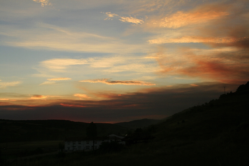 Horizon mountain cloud sky