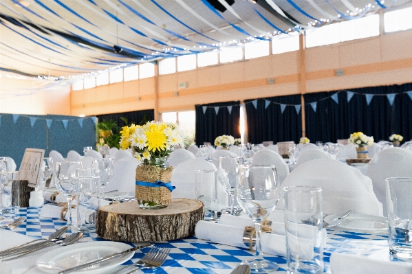 Table flower interior restaurant Photo