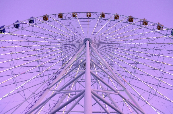 Recreation line ferris wheel amusement park Photo