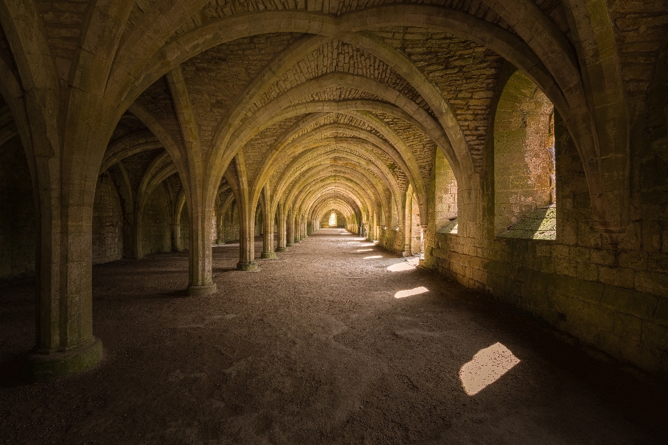 Architektura wnętrze budynek tunel