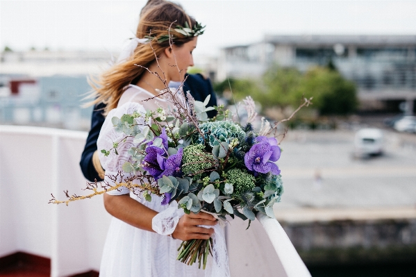 Person woman photography flower Photo