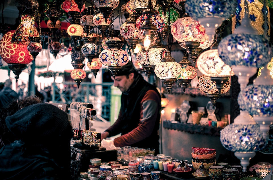 City crowd shop vendor