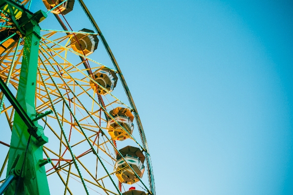 Sky flower ferris wheel carnival Photo