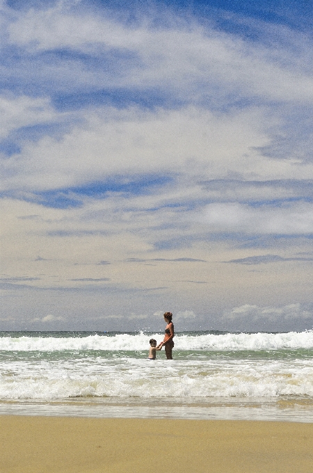 Spiaggia mare costa sabbia