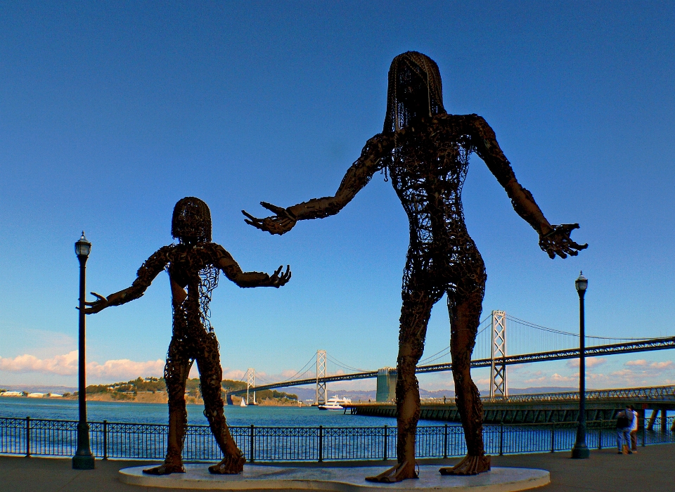 Mar silueta monumento estatua