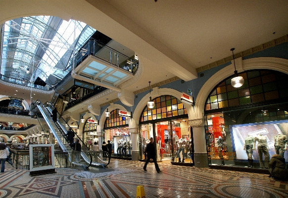 Building escalator sydney shopping Photo