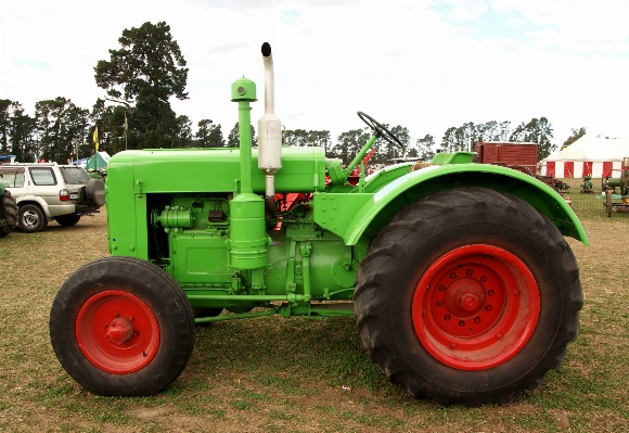 Tractor field wheel farming Photo