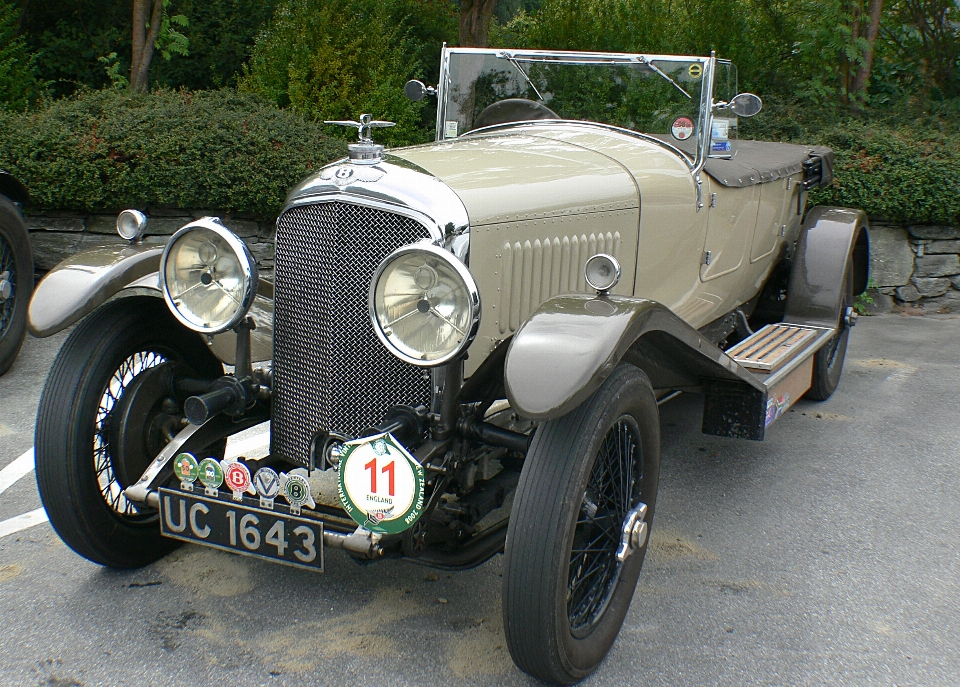 Voiture véhicule classique
 de sport
