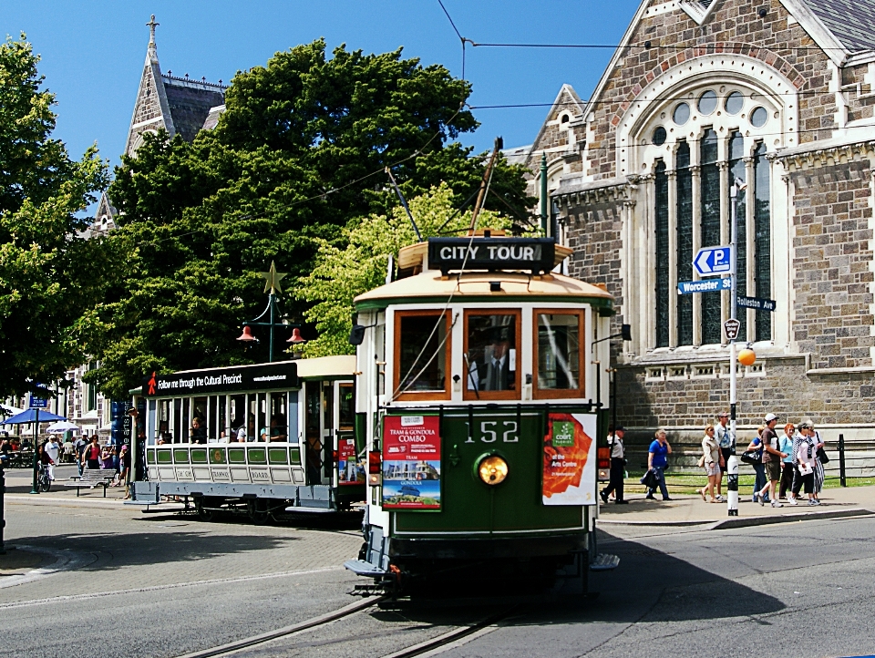 Schiene straßenbahn transport rot