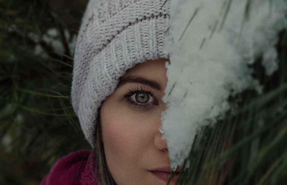 人 雪 冬天 女孩