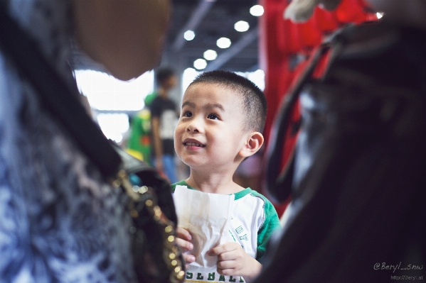 Foto Orang bokeh
 mengaburkan rakyat