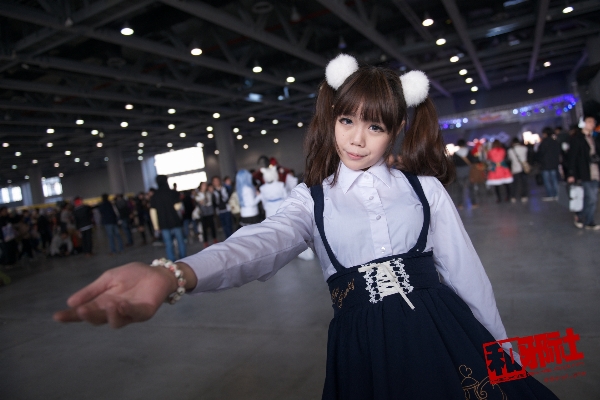 女の子 遊ぶ かわいい 肖像画 写真