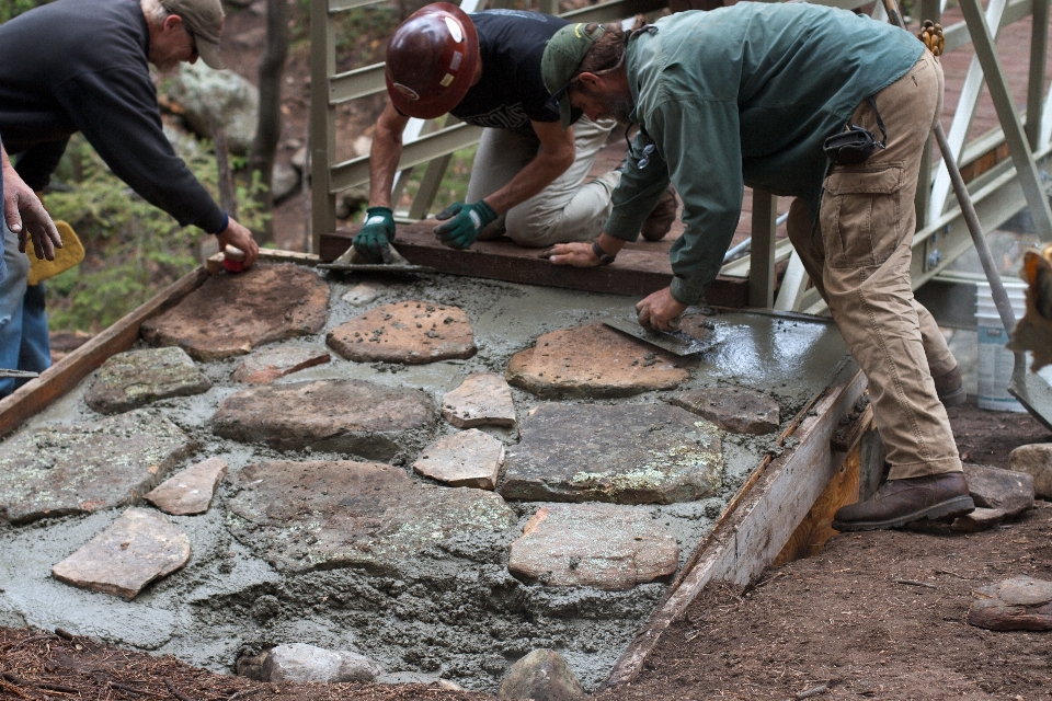 Soil pstrails bricklayer