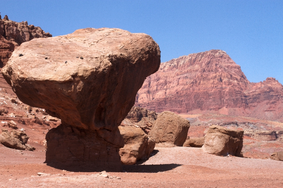 Paisaje rock arquitectura desierto