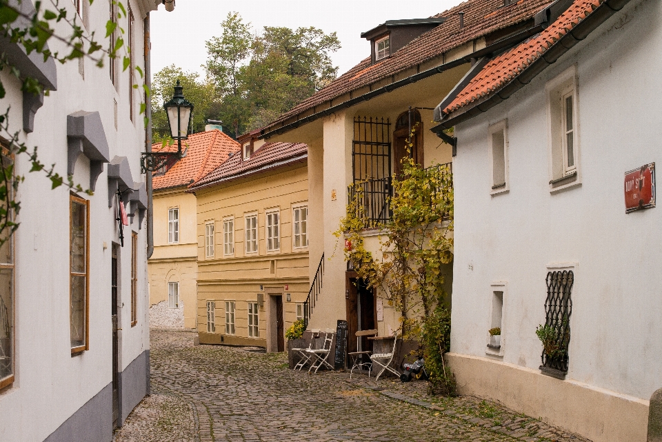 Architecture road street house