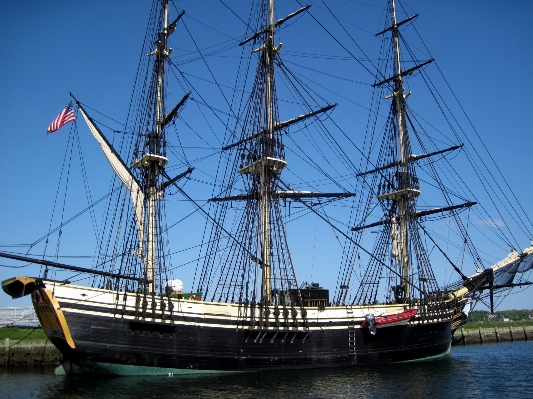 Sea boat ship vehicle Photo