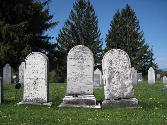 Photo Monument cimetière grave mémorial