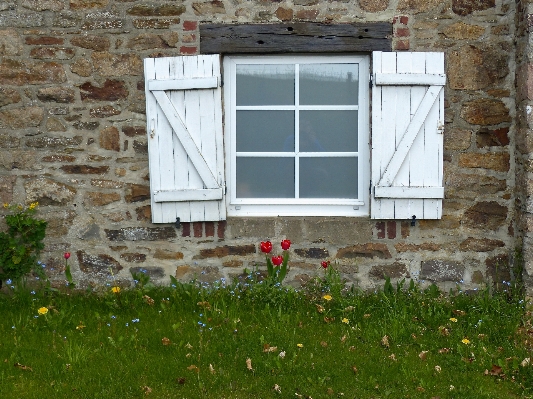 Nature hiking house window Photo