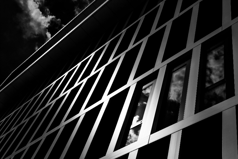 Light cloud black and white architecture