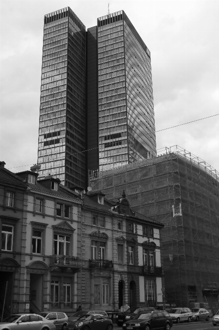 Preto e branco
 arquitetura rua prédio