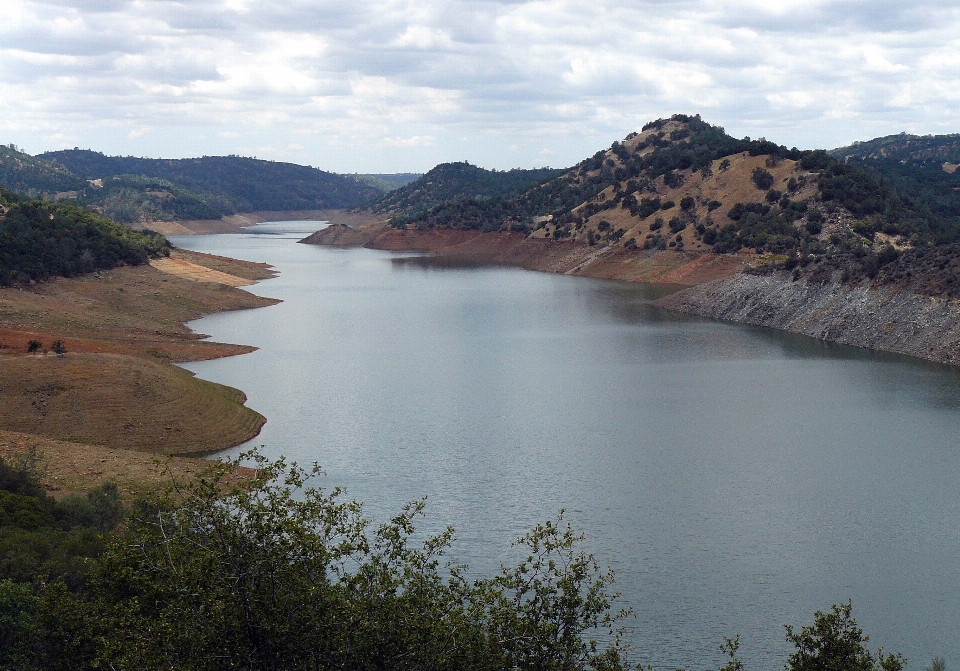 Acqua natura selvaggia
 montagna lago