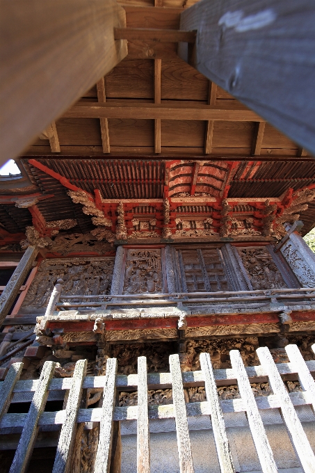 Architecture wood roof beam