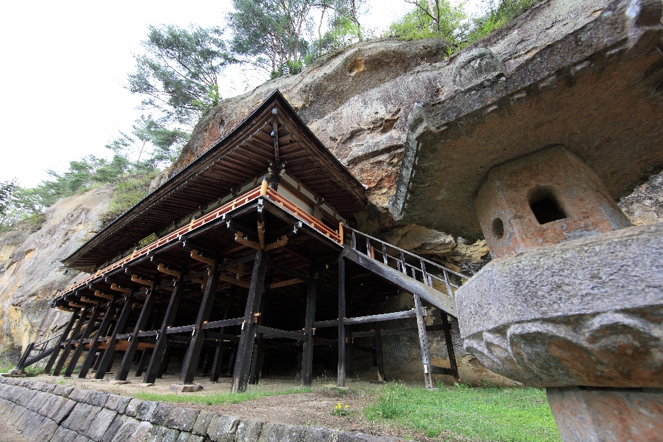 Arsitektur bangunan pondok desa