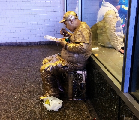 Street urban statue food Photo