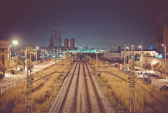 追跡 鉄道 道 スカイライン 写真