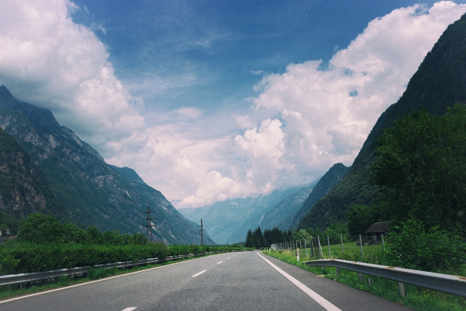 Open mountain cloud road