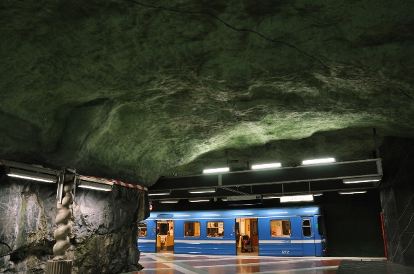 Licht zug tunnel u-bahn Foto