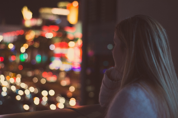 Light bokeh girl night Photo