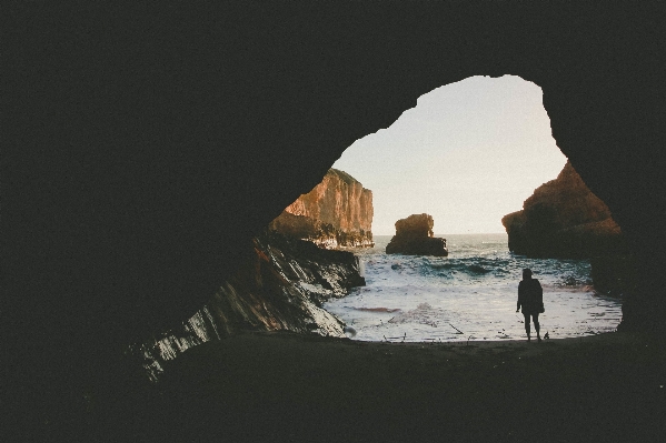 Foto Pantai laut pesisir rock