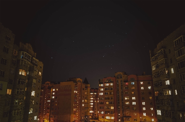 建築 スカイライン 夜 建物 写真