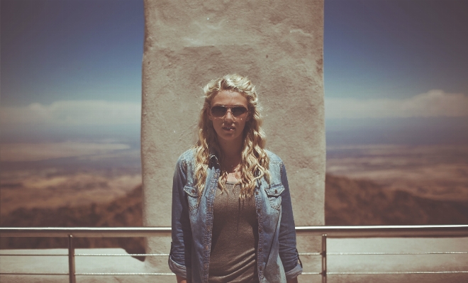 Foto Persona ragazza donna luce del sole