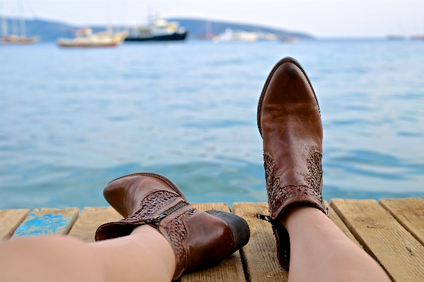 海 砂 靴 dock 写真