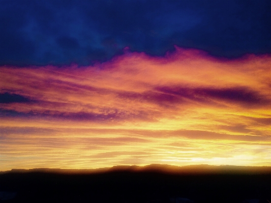 Horizon silhouette cloud sky Photo