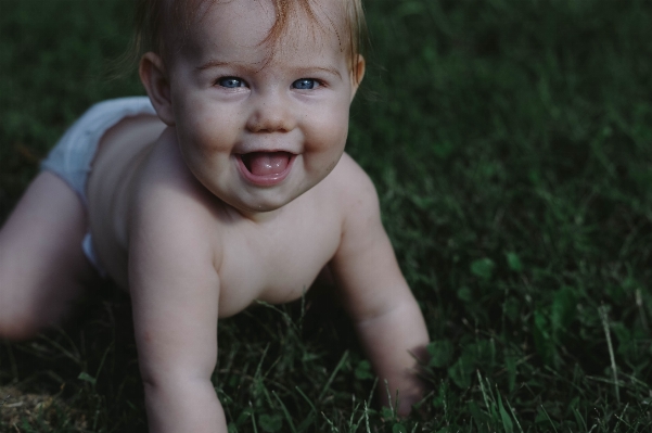 Grass person girl portrait Photo