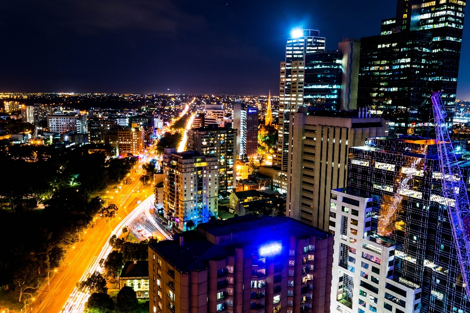 天际线 夜晚 城市 摩天大楼