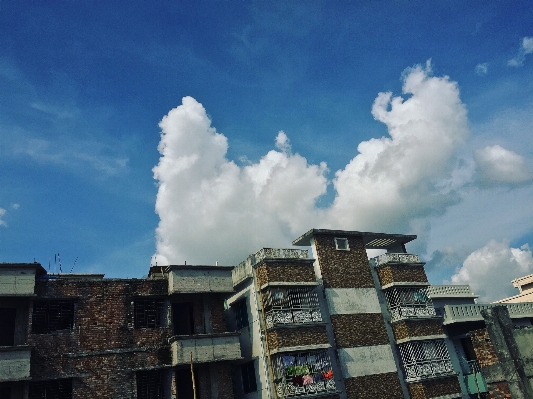 Foto Cakrawala awan arsitektur langit